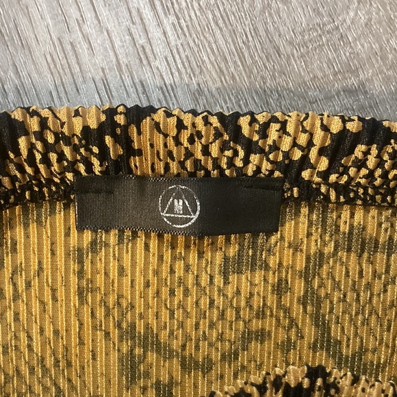 2/$15 Missguided Pleated Snake Print Midi Skirt - Picture 6 of 9